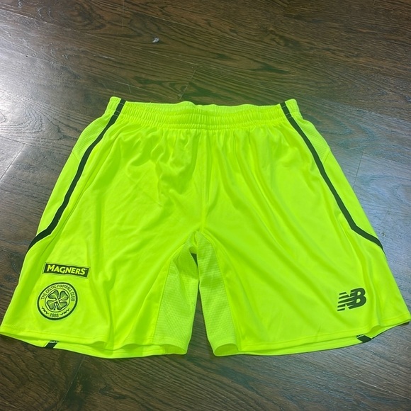 New Balance Other - New balance, dry shorts size L